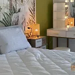 Sweet Ruins 3*